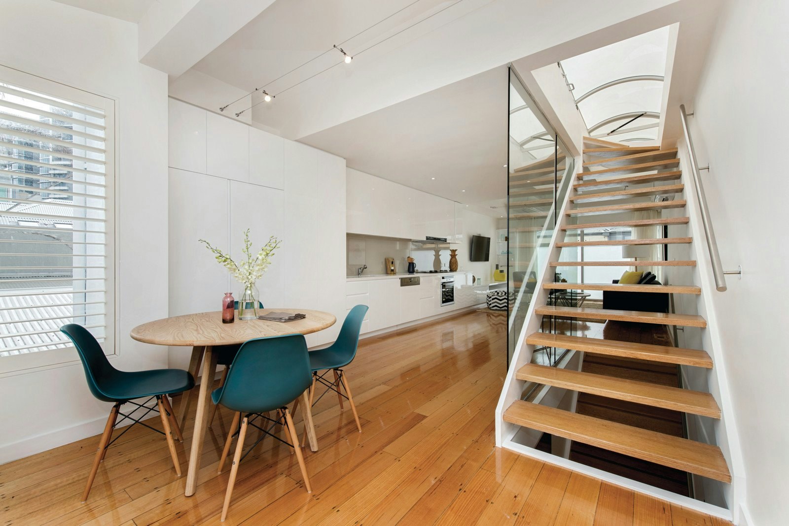 8 Beaconsfield Parade, Port Melbourne, VIC