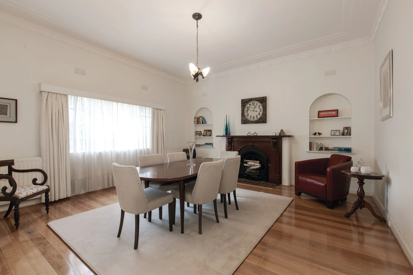 3 Smythe Avenue, Mont Albert, VIC