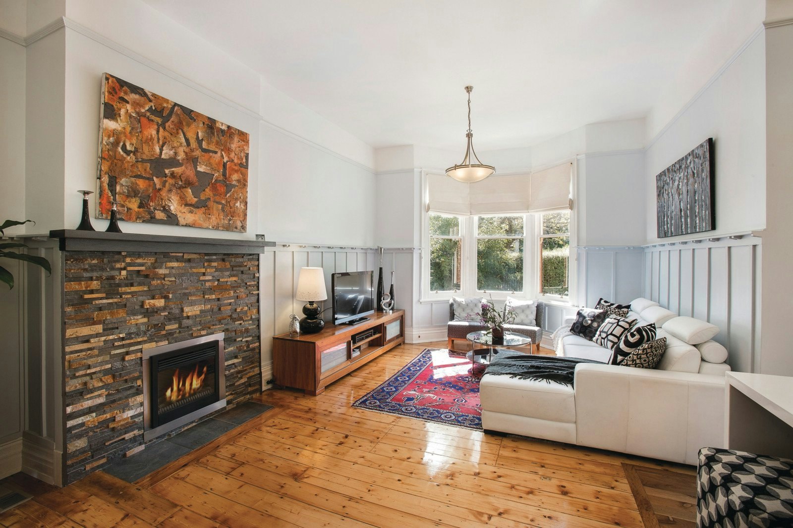 5 Windsor Crescent, Surrey Hills, VIC