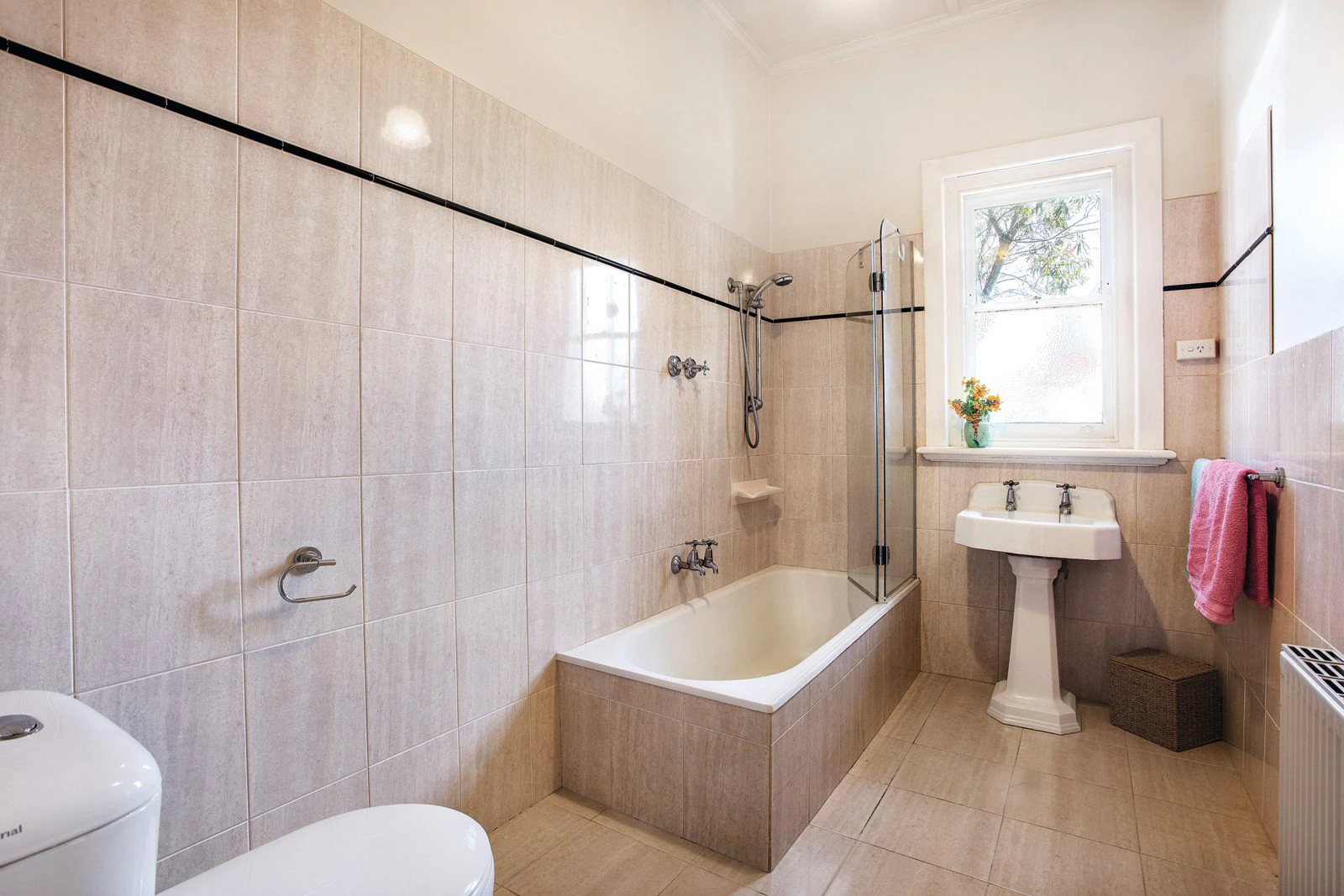 44 Weybridge Street, Surrey Hills, VIC