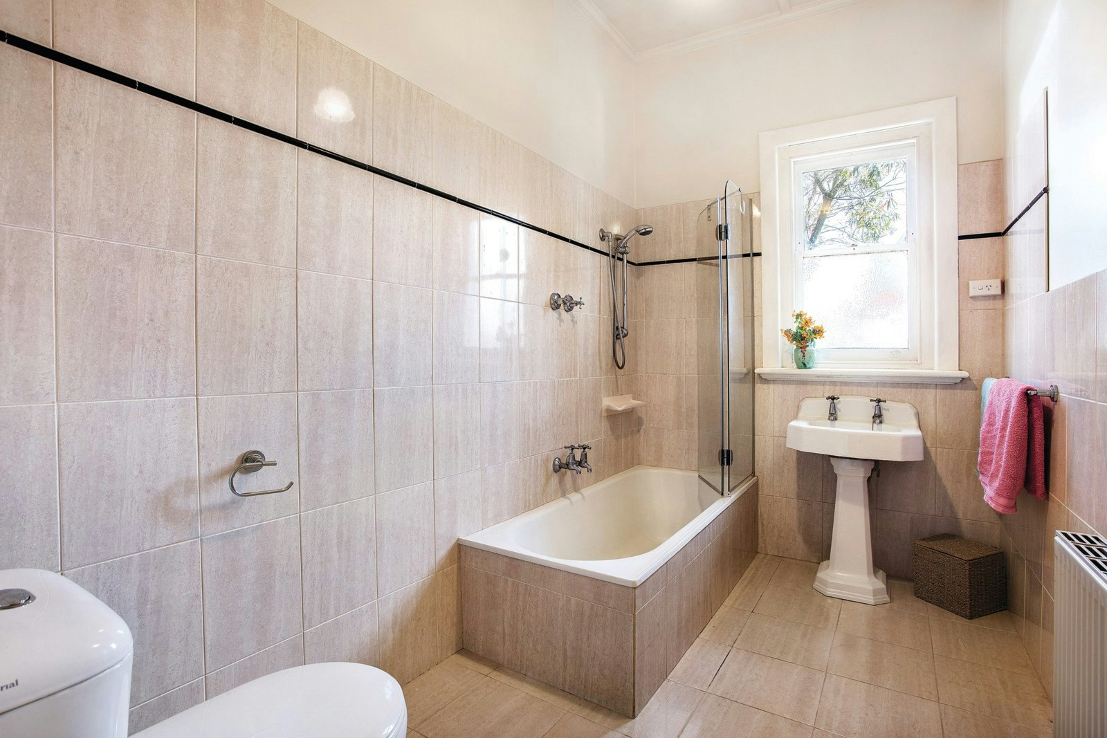 44 Weybridge Street, Surrey Hills, VIC