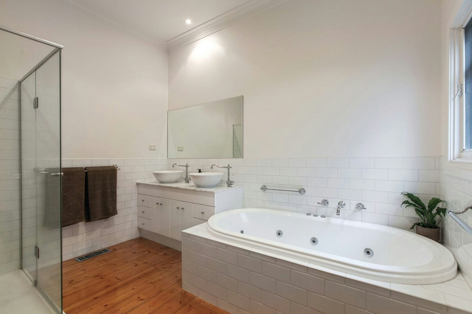 10 Hertford Crescent, Balwyn, VIC