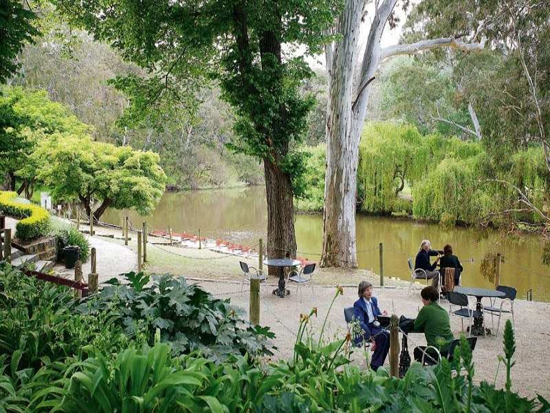 6 Madden Grove, Kew - Thumbnail 4