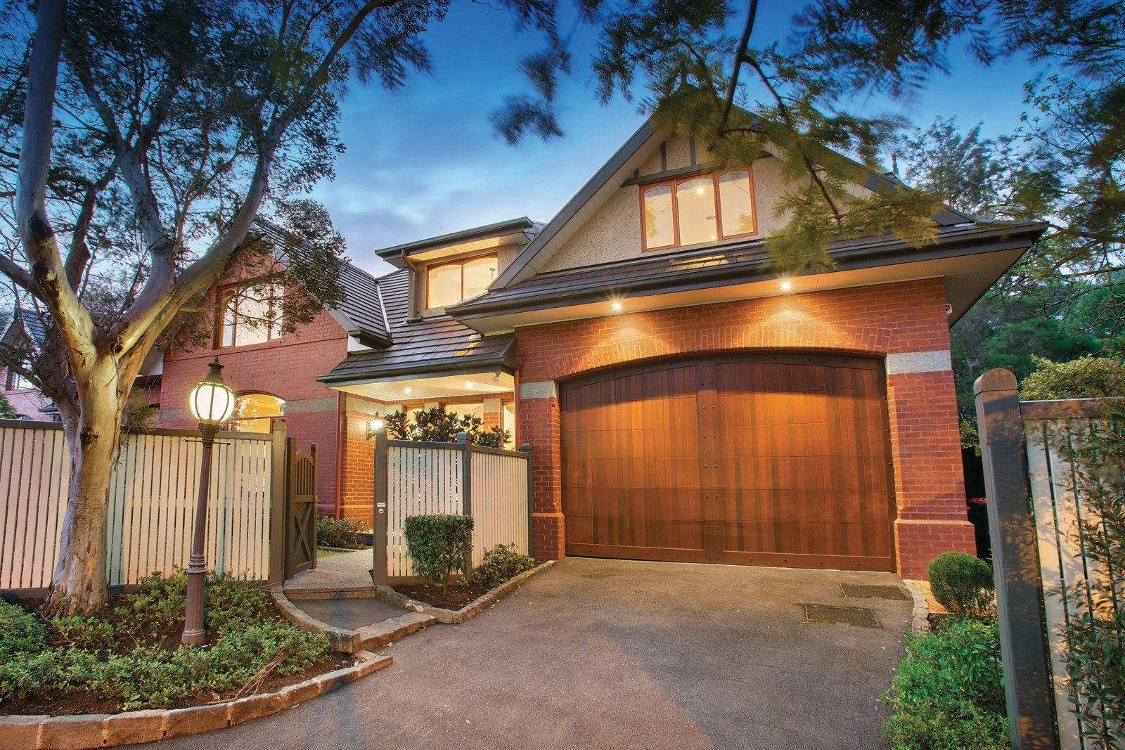 16 Sefton Place, Camberwell, VIC