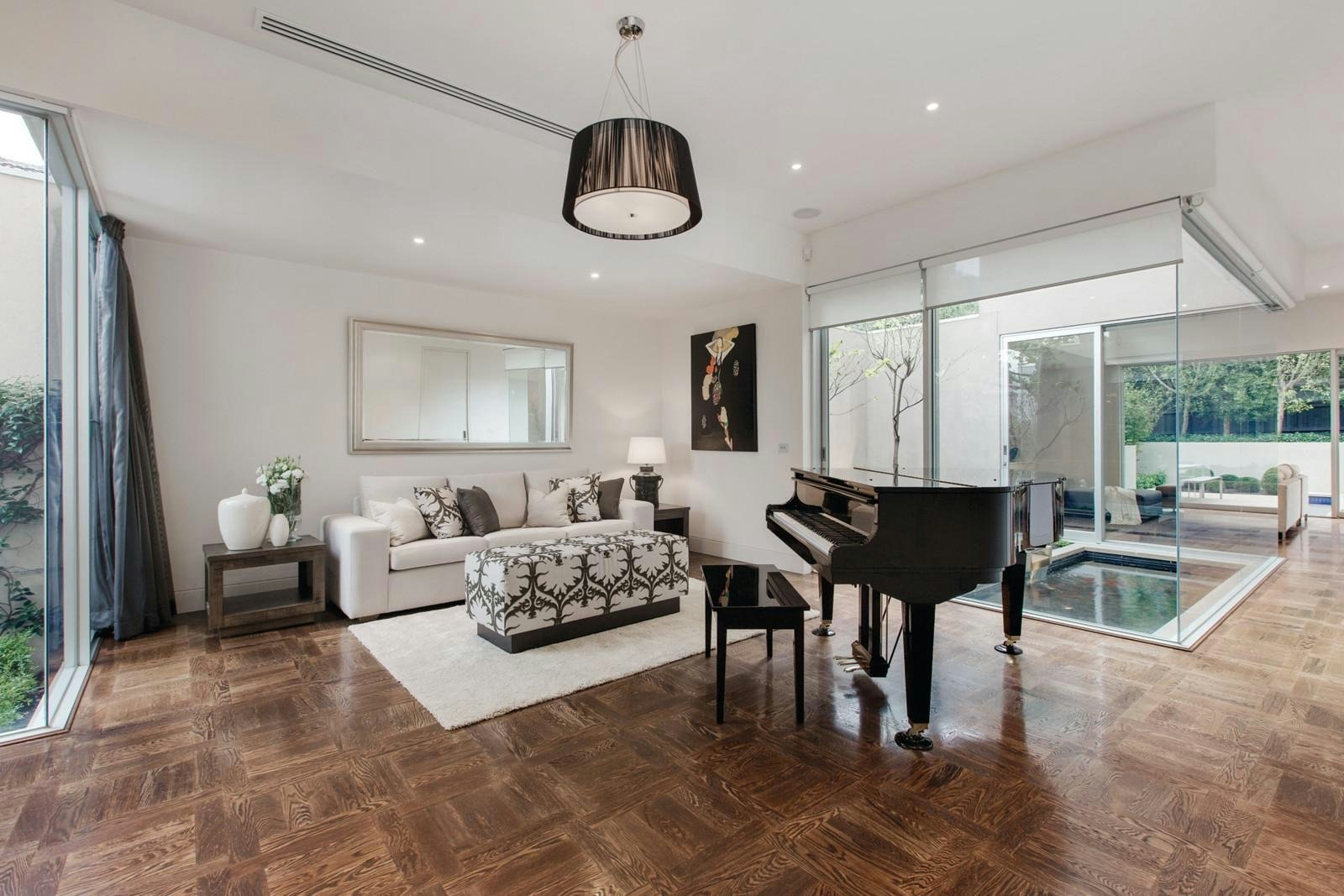 7 Springfield Avenue, Toorak, VIC