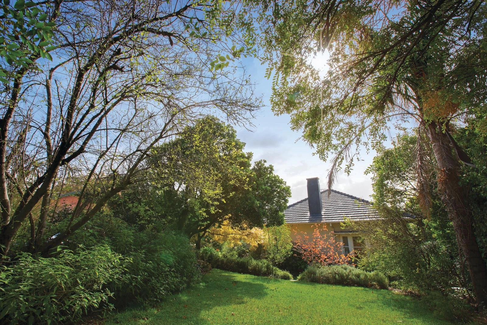 2 Wandeen Road, Glen Iris, VIC
