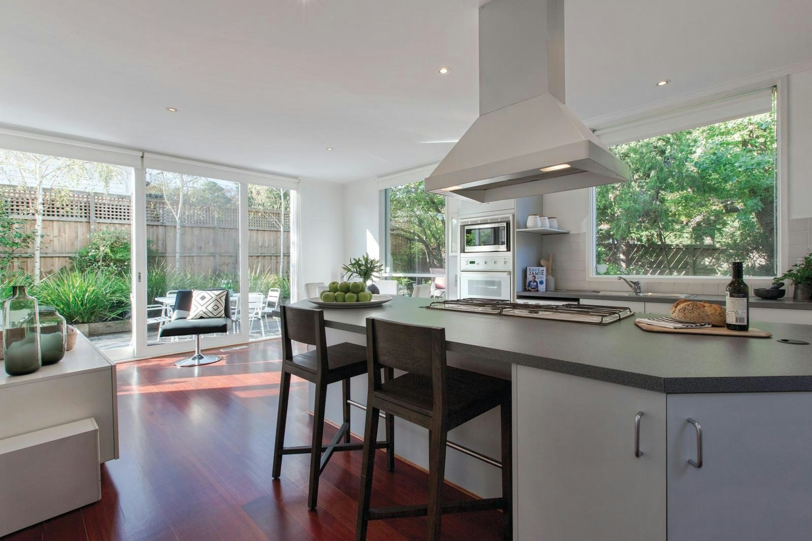 23 Van Ness Avenue, Glen Iris, VIC