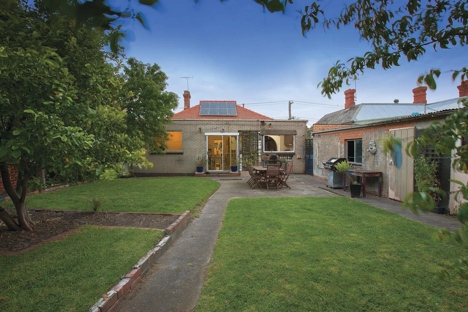 47 Wheatland Road, Malvern, VIC