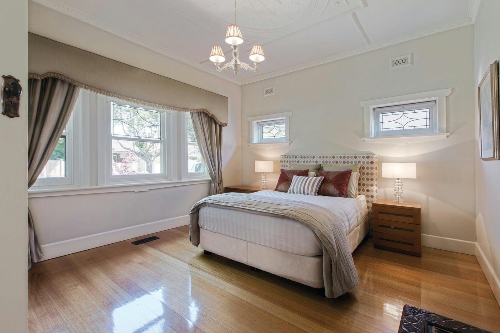 20 Nirvana Avenue, Malvern East, VIC