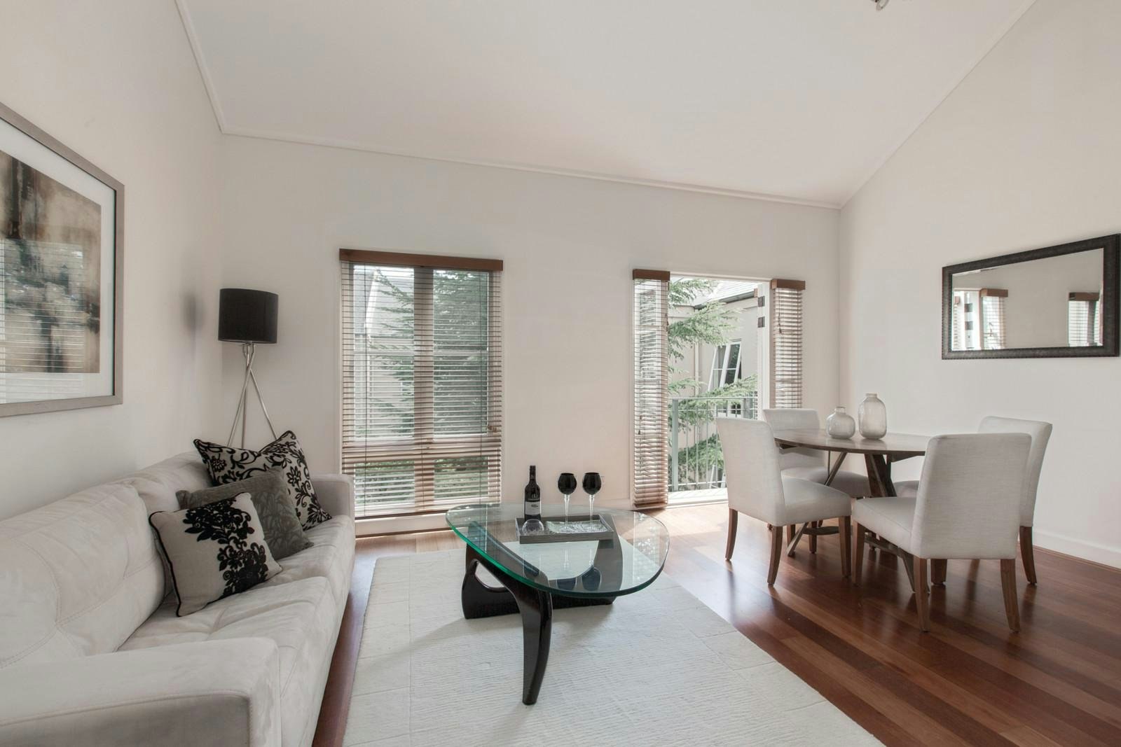 36/211 Wellington Parade South, East Melbourne, VIC