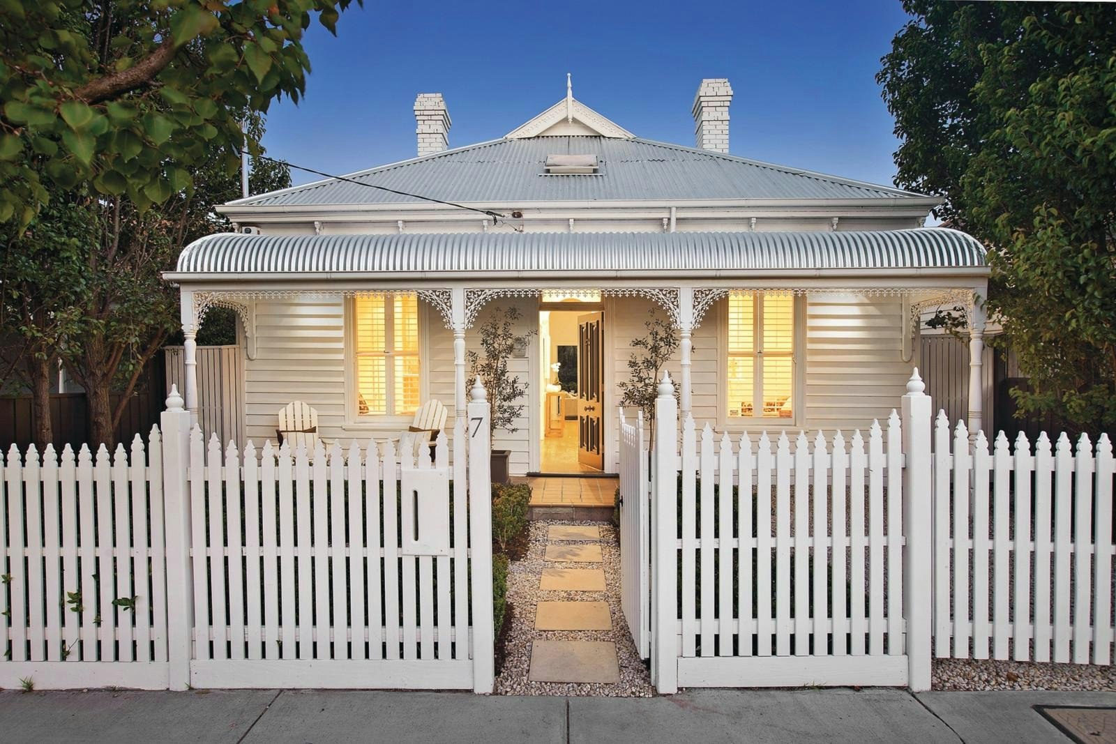 7 Raleigh Street, Malvern, VIC