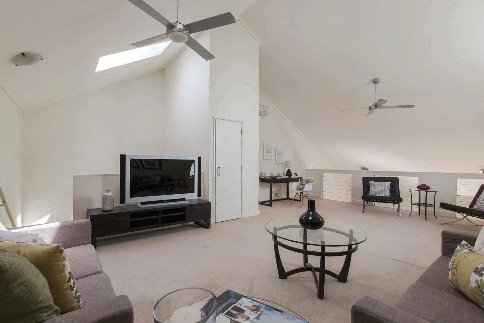 36/211 Wellington Parade South, East Melbourne, VIC
