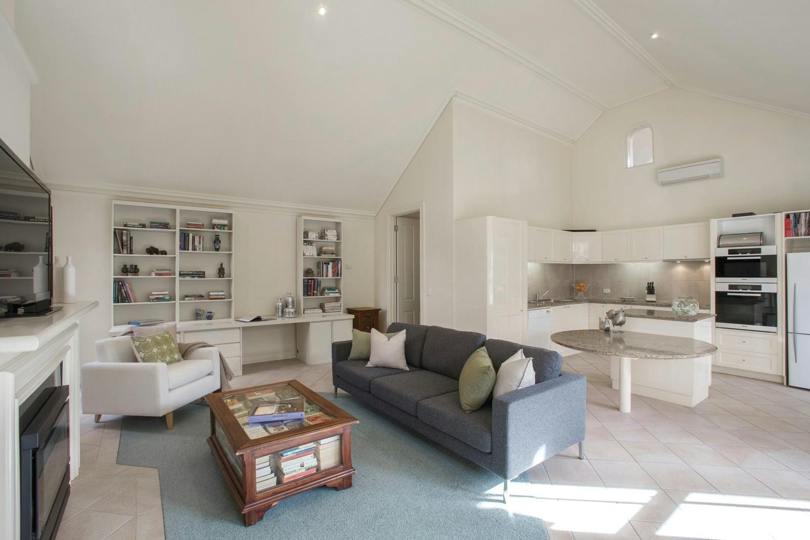 70 Central Park Road, Malvern East, VIC