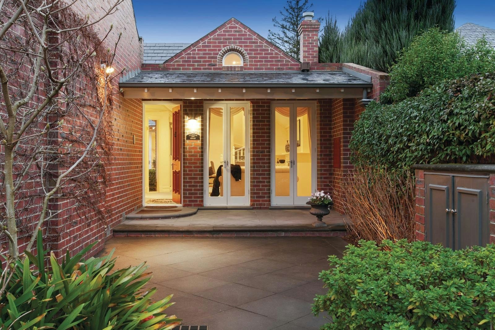 70 Central Park Road, Malvern East, VIC
