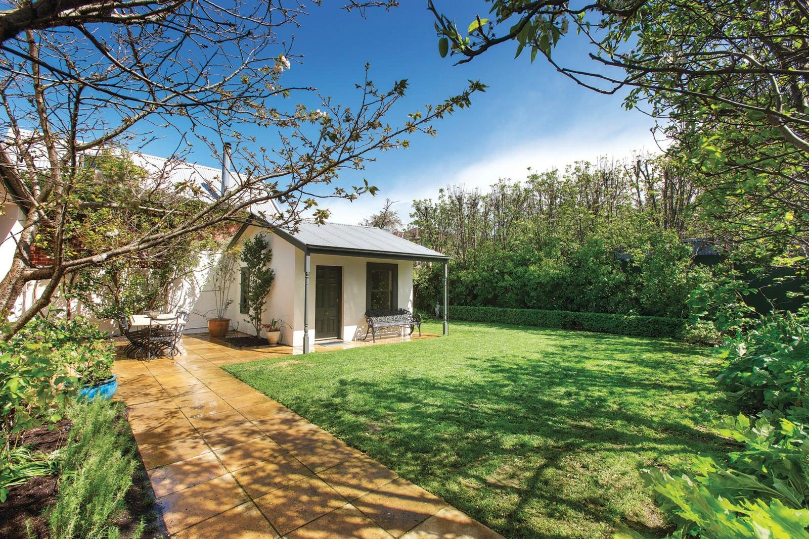 36 Highbury Grove, Prahran, VIC