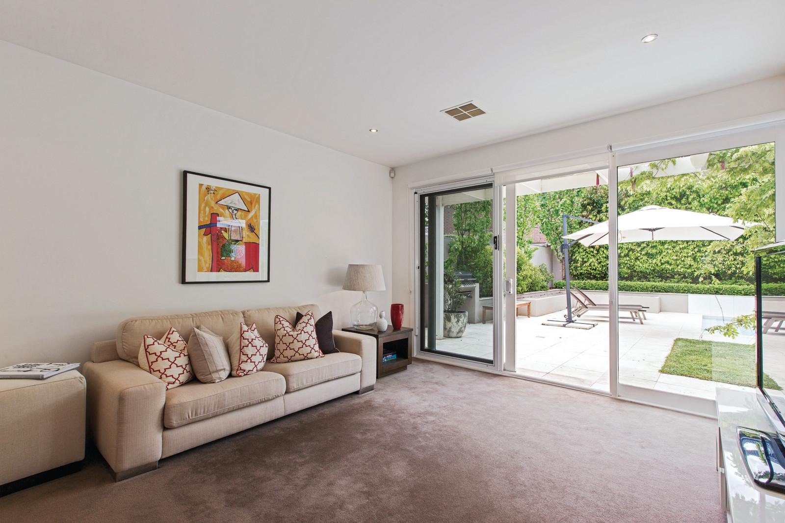 37 Ferndale Road, Glen Iris - Thumbnail 6