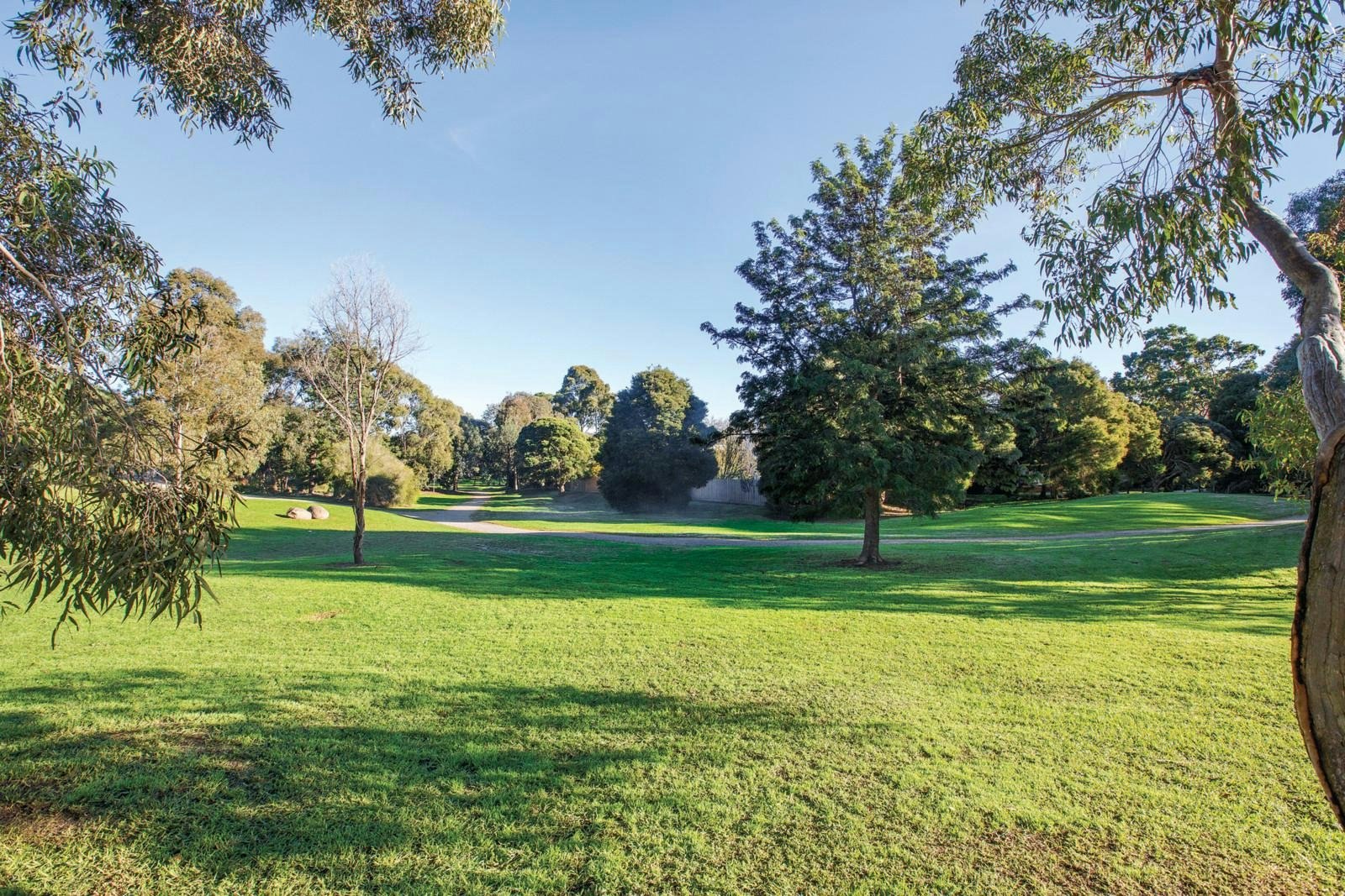 42 Renwick Street, Glen Iris, VIC