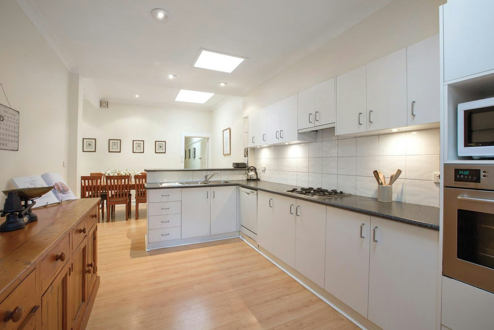 21 Warley Road, Malvern East, VIC