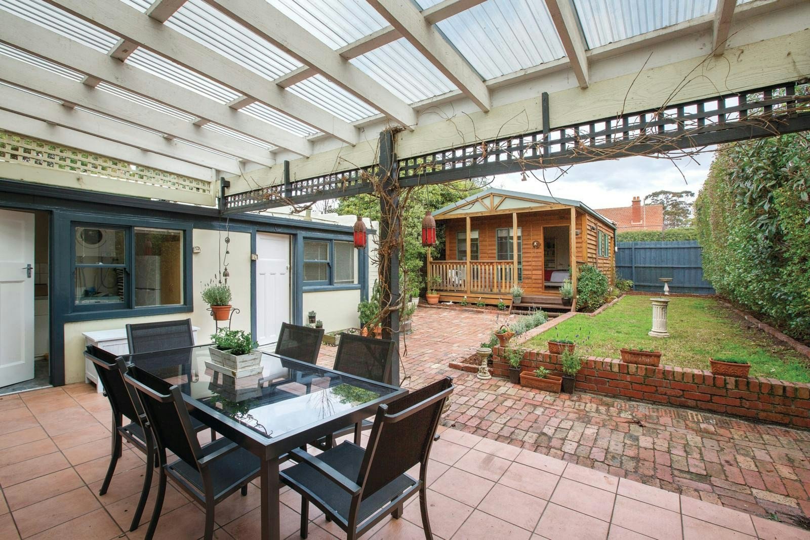 21 Warley Road, Malvern East, VIC