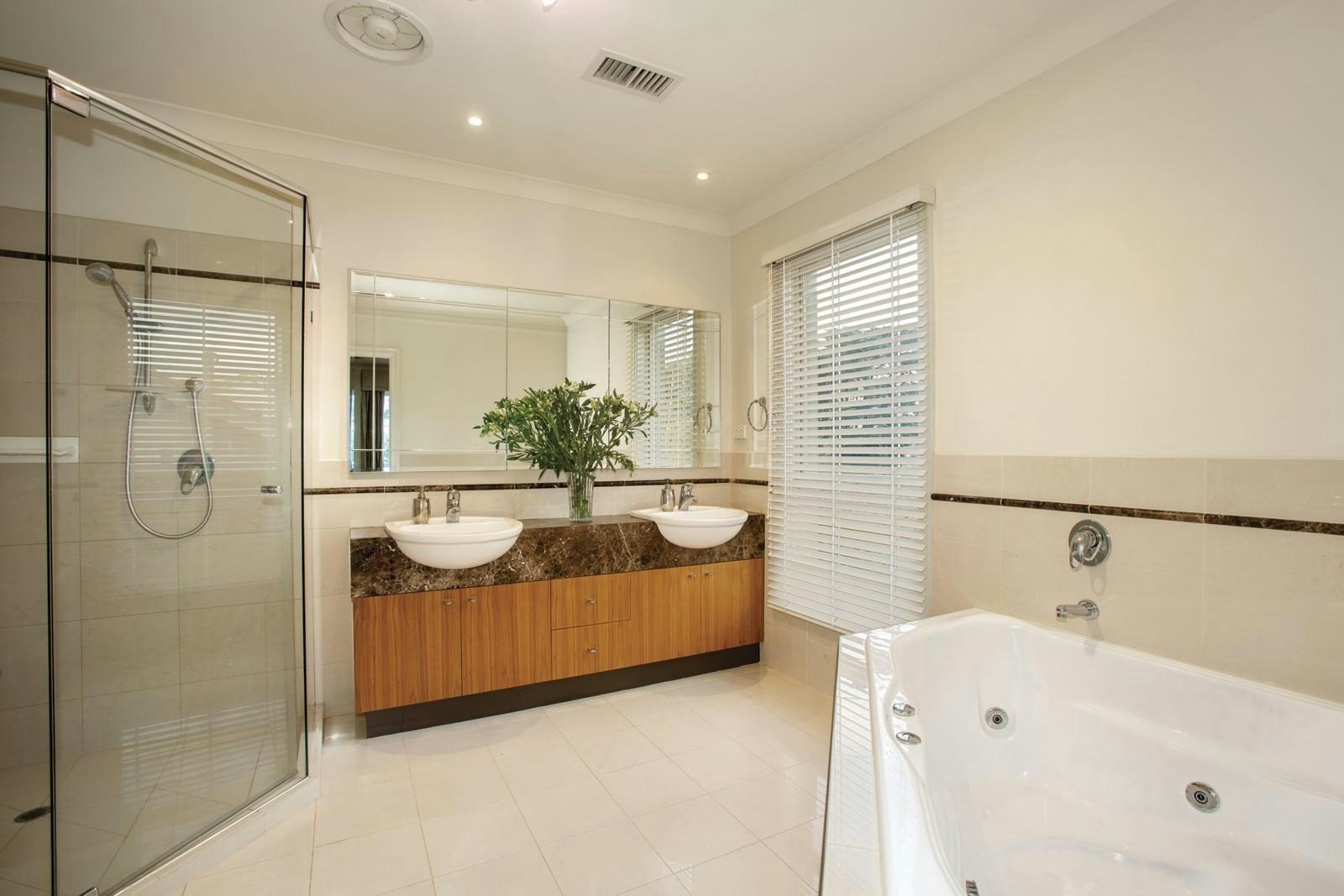 15 Wallace Grove, Brighton, VIC