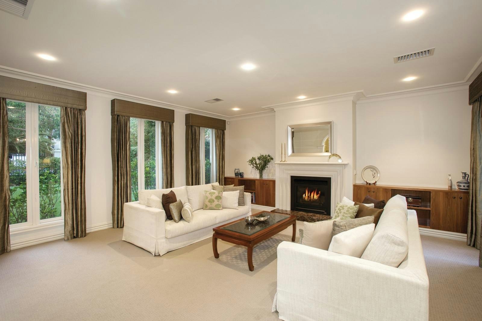 15 Wallace Grove, Brighton, VIC