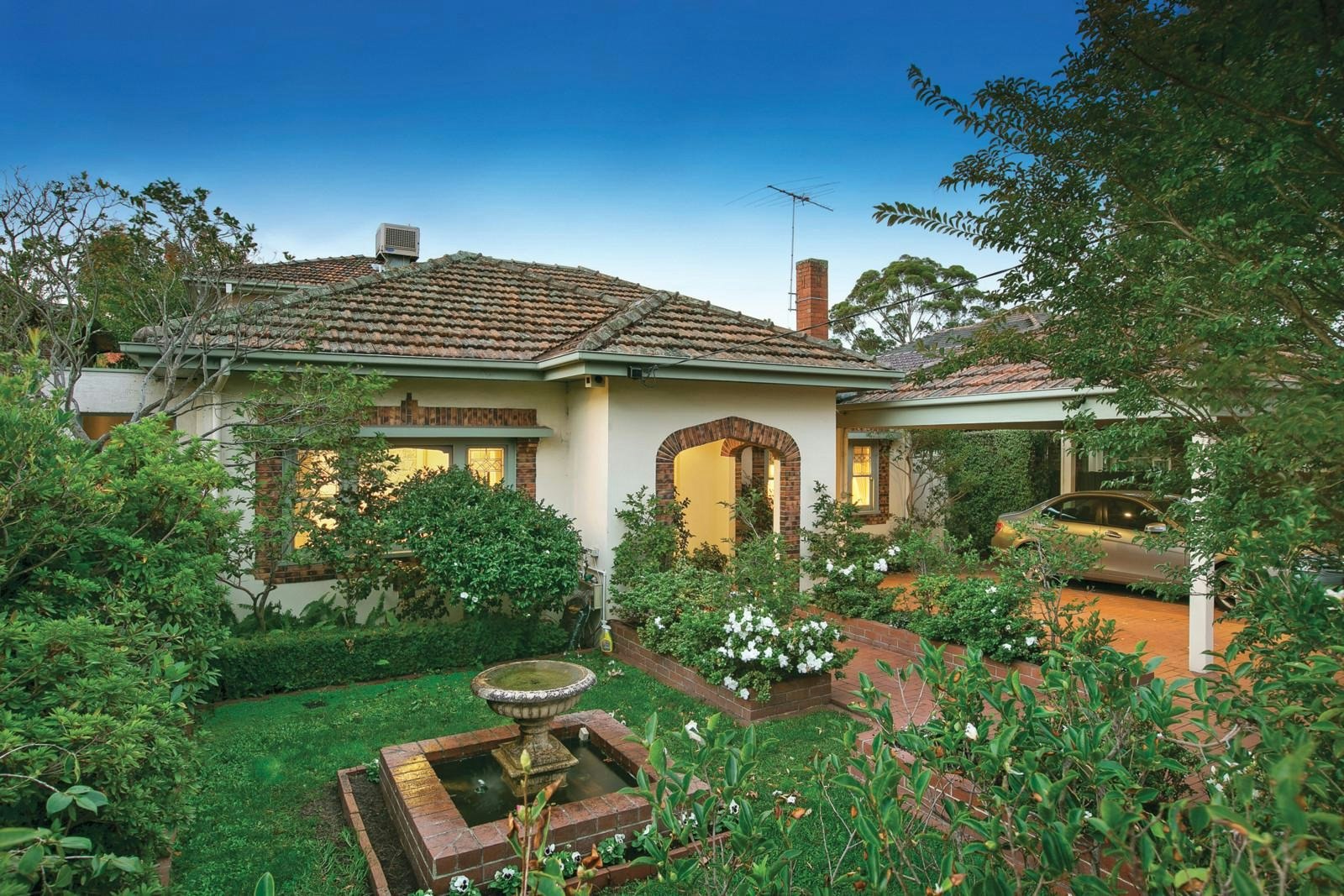 11 Ferndale Road, Glen Iris, VIC