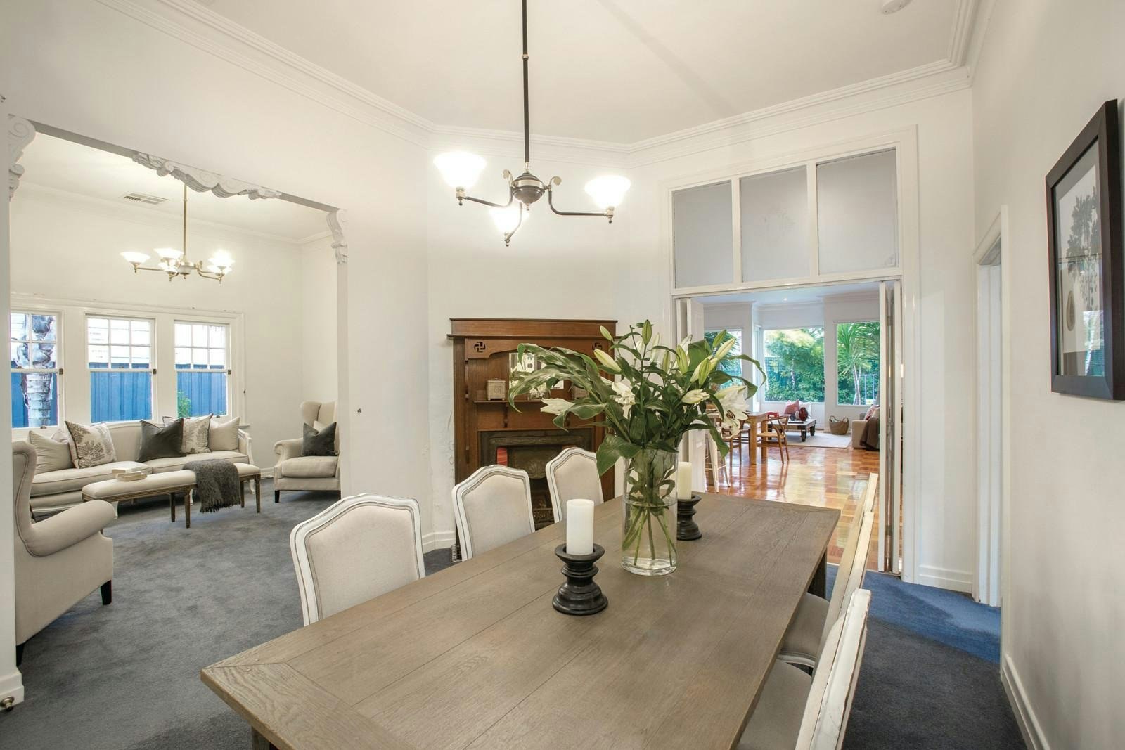 30 Emo Road, Malvern East, VIC