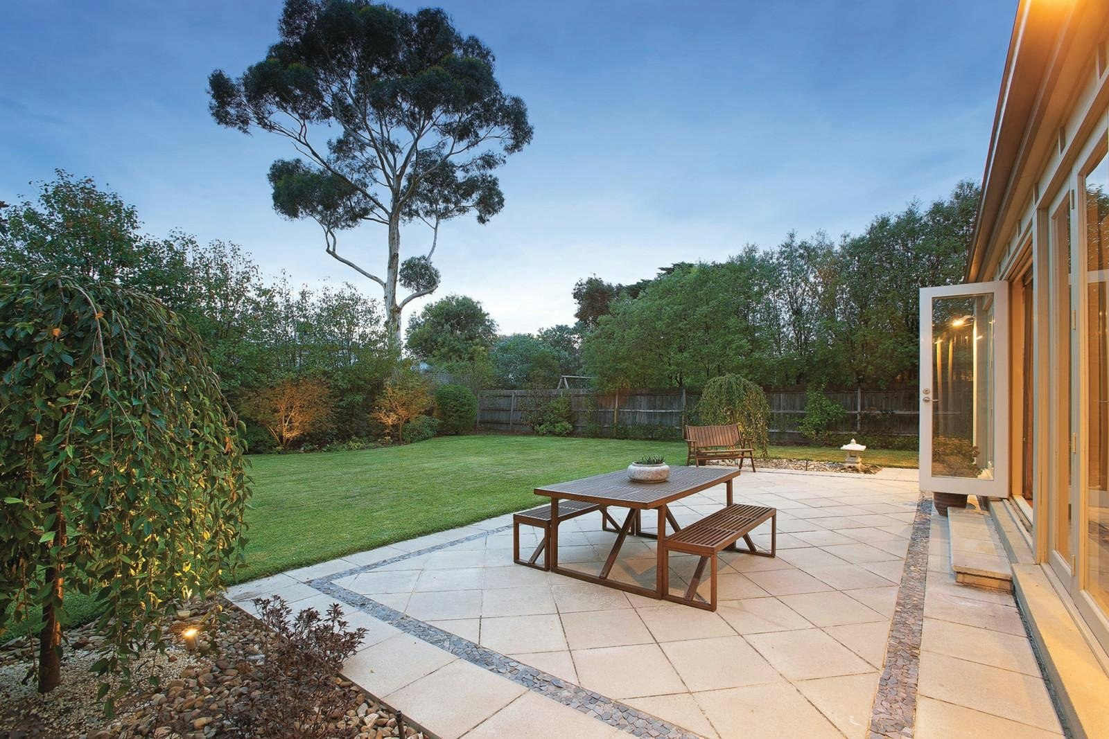 15 Wallace Grove, Brighton, VIC