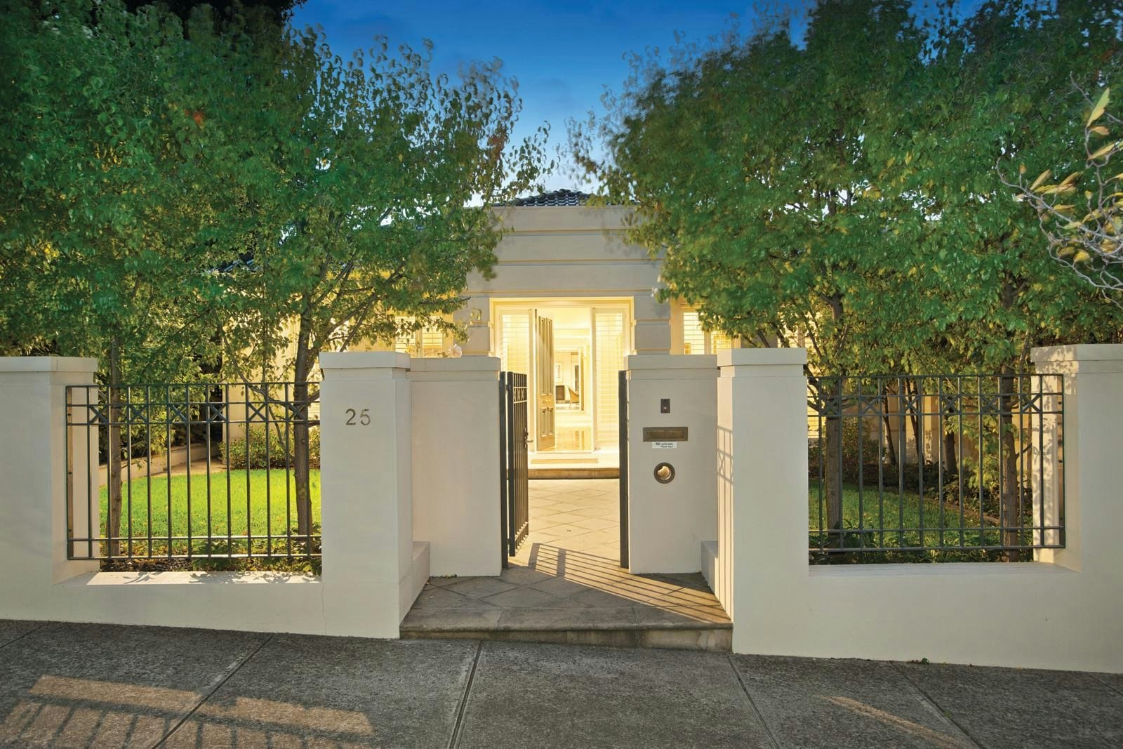 25 Wimba Avenue, Kew, VIC