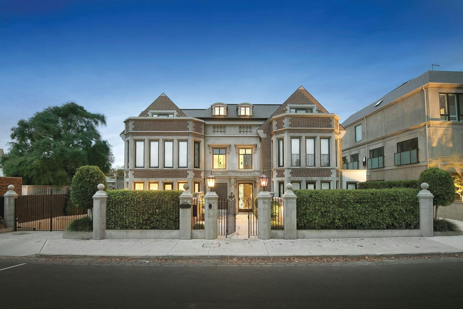 1/3 Bell Street, Armadale, VIC