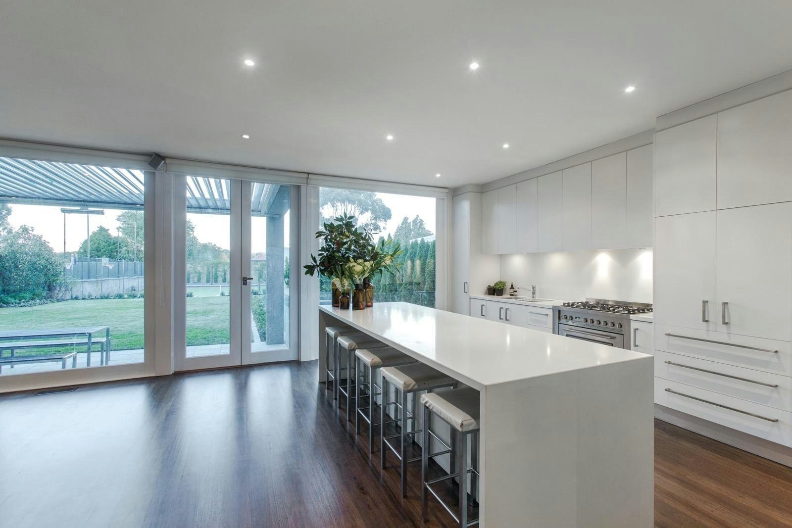 16 Lysterville Avenue, Malvern, VIC