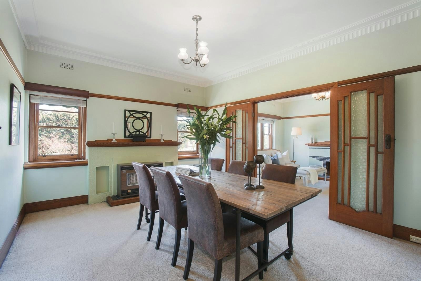 23 Cairnes Crescent, Malvern East, VIC