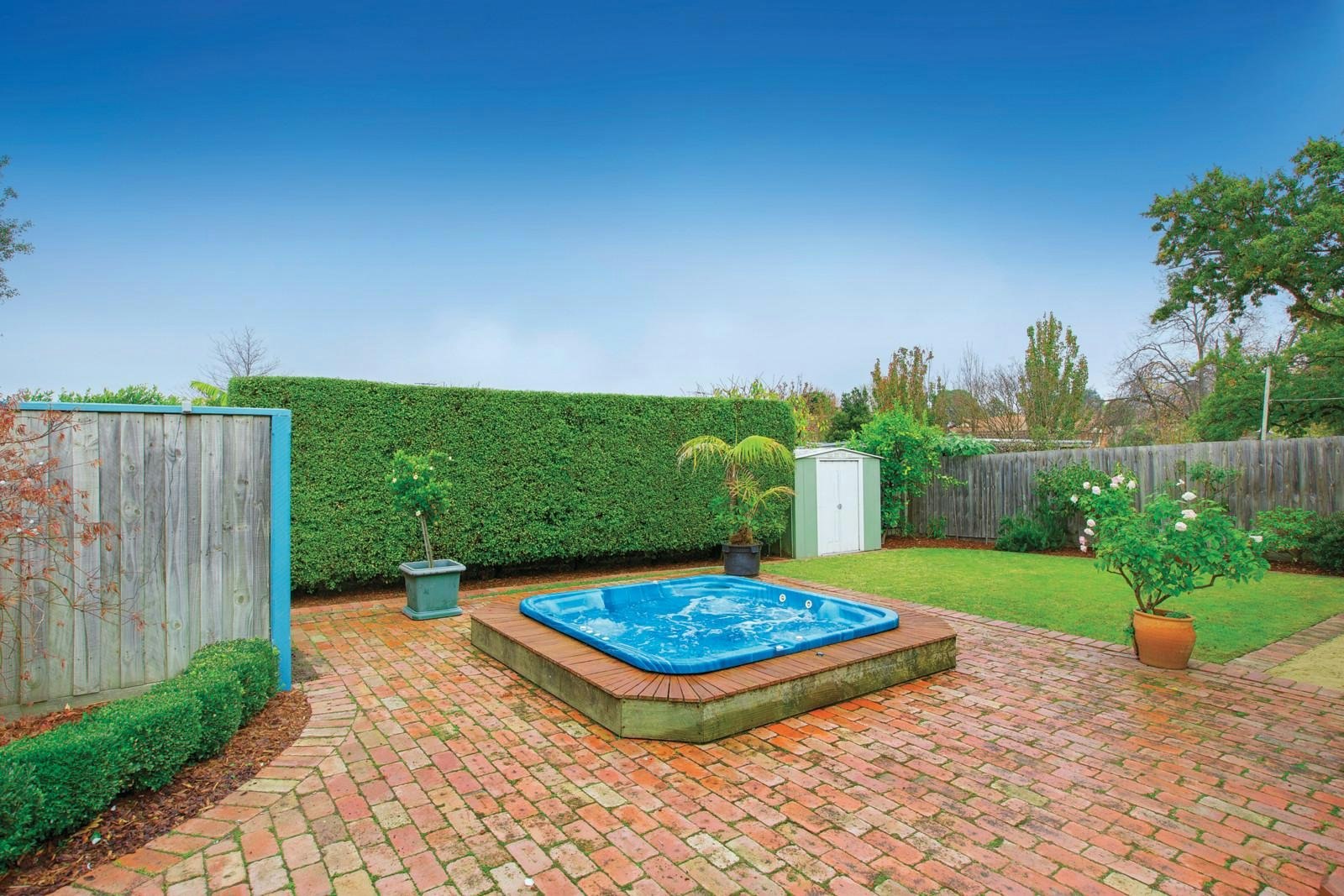 9 Amelia Street, Camberwell, VIC