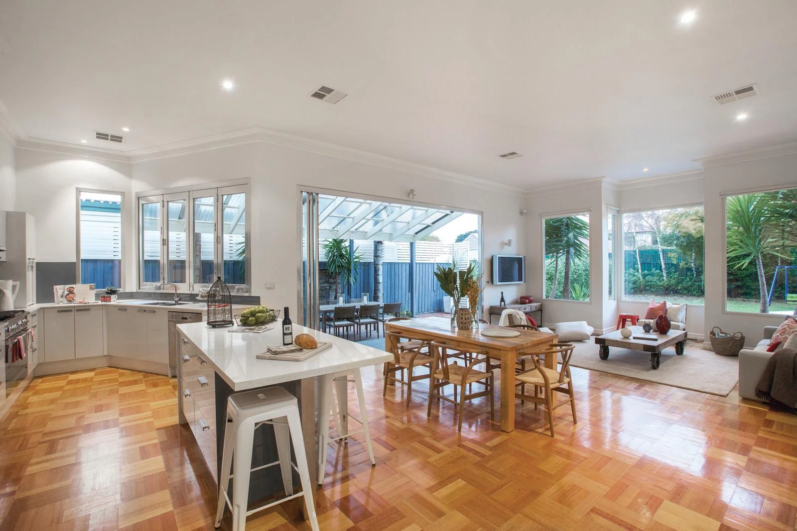 30 Emo Road, Malvern East, VIC