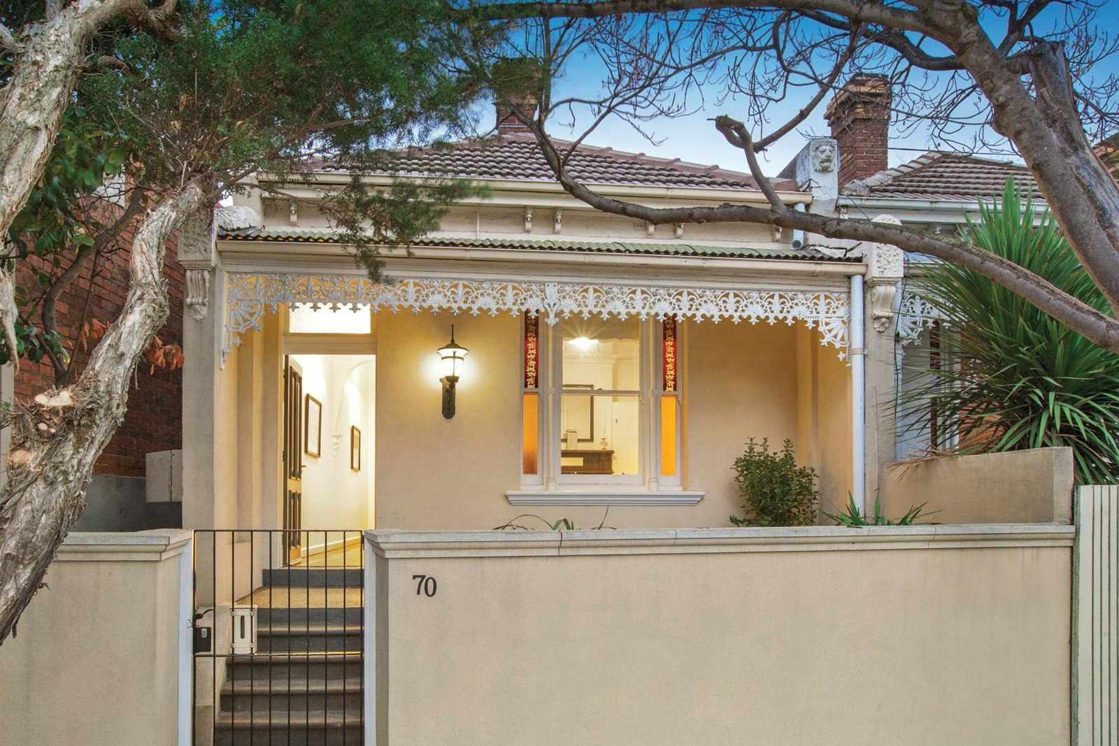 70 Surrey Road, South Yarra, VIC