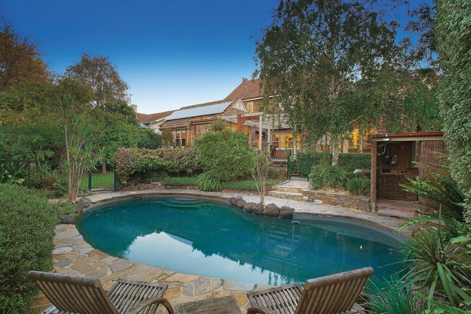 16 Albert Street, Malvern East, VIC