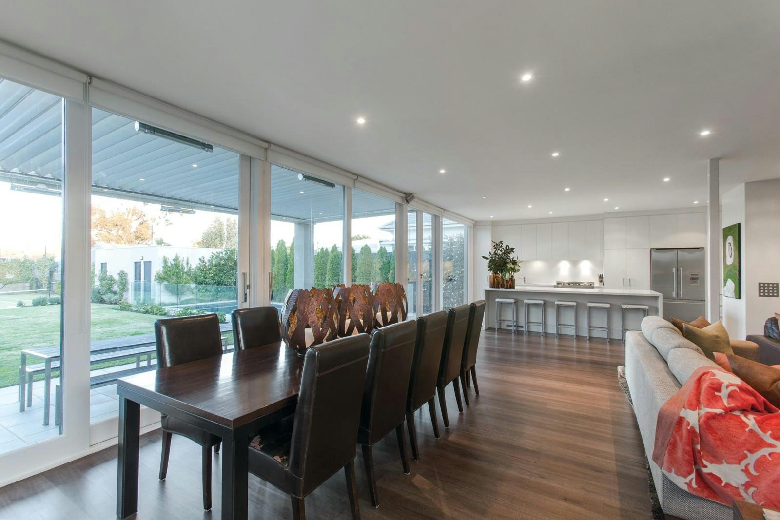 16 Lysterville Avenue, Malvern, VIC