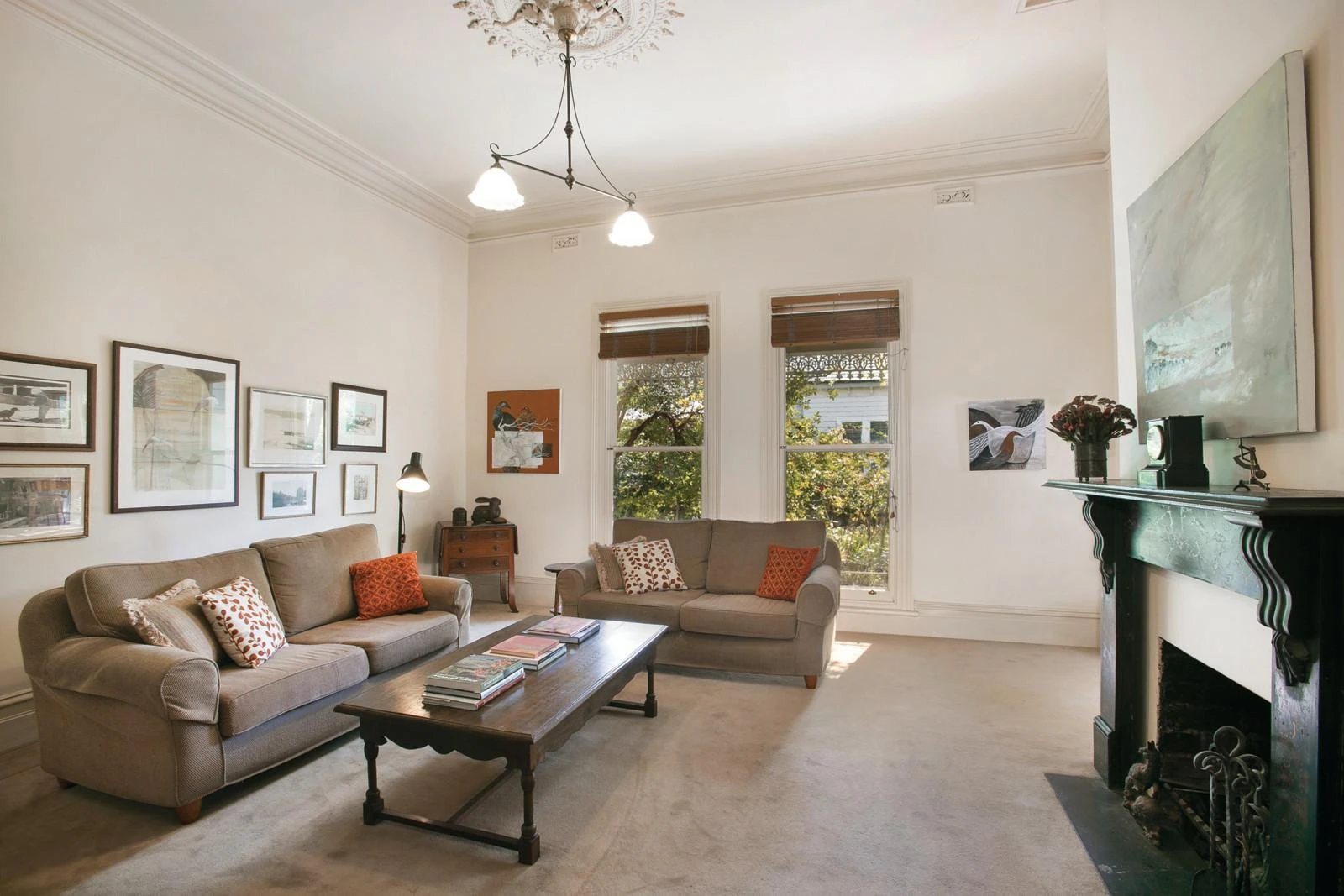 37 Essex Road, Surrey Hills, VIC