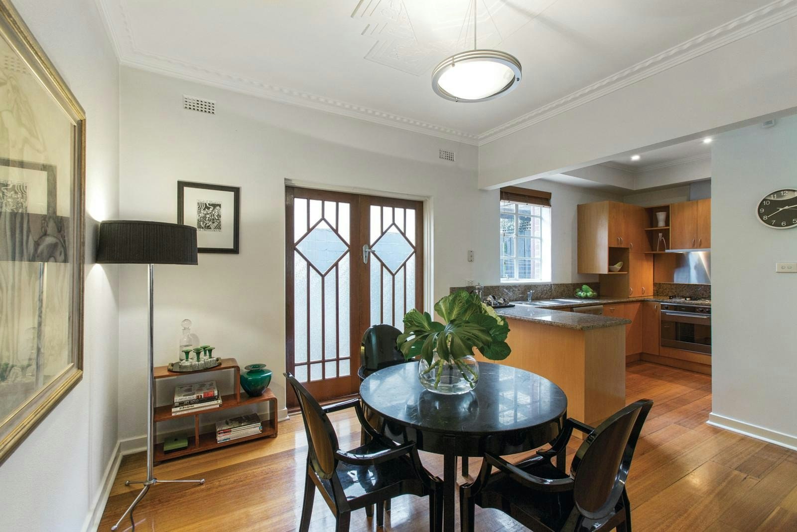 2/30 Verdant Avenue, Toorak, VIC