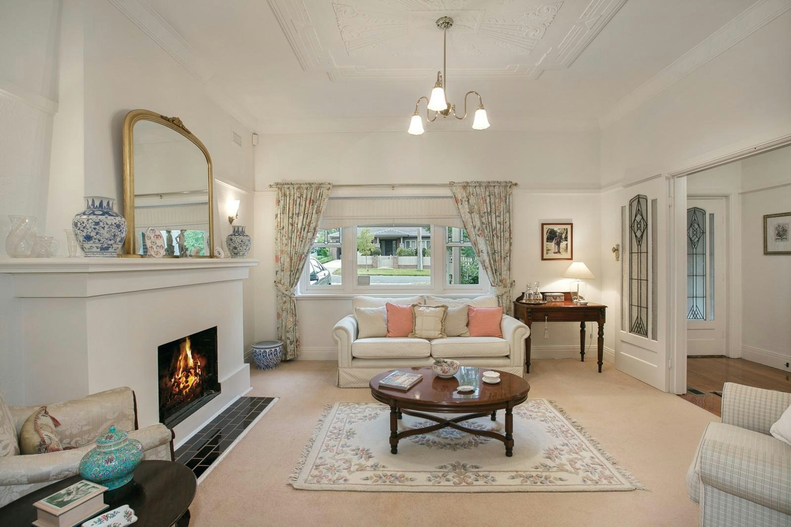 11 Ferndale Road, Glen Iris, VIC