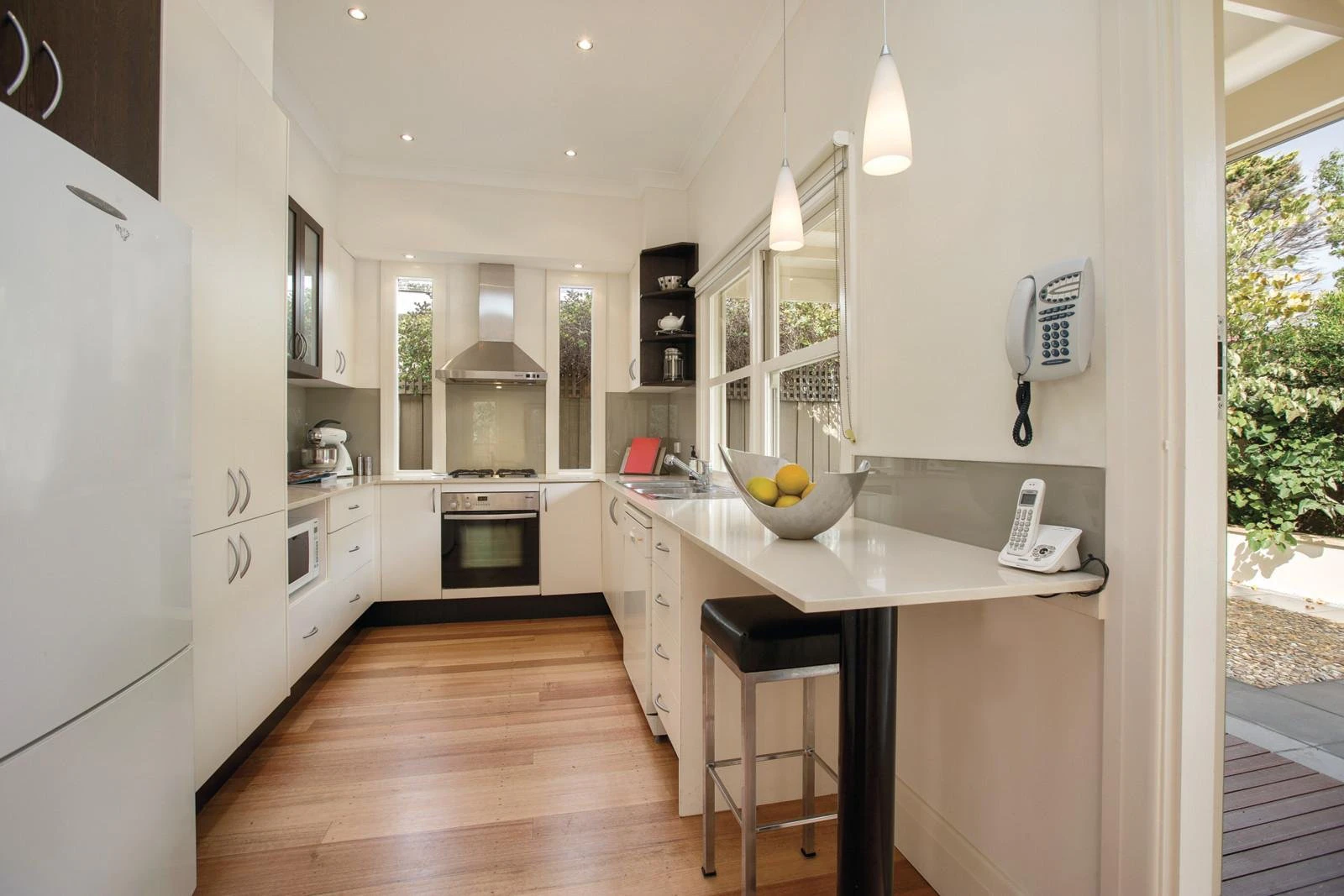 6 Maroora Street, Malvern East, VIC