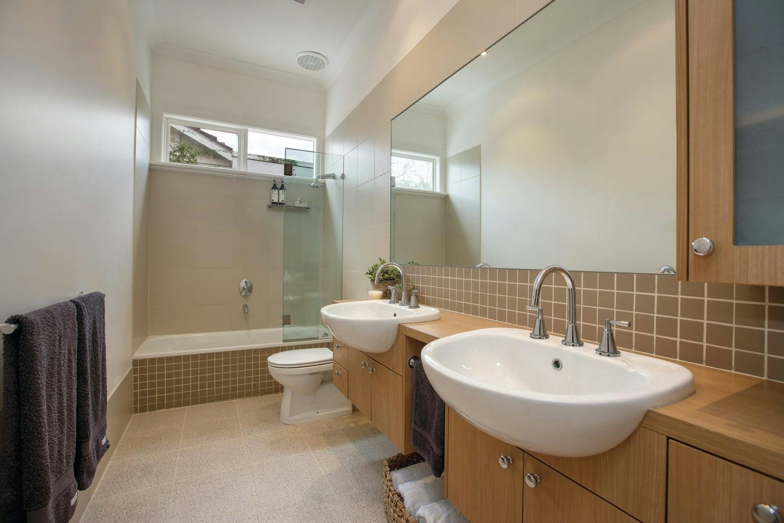 6 Maroora Street, Malvern East, VIC