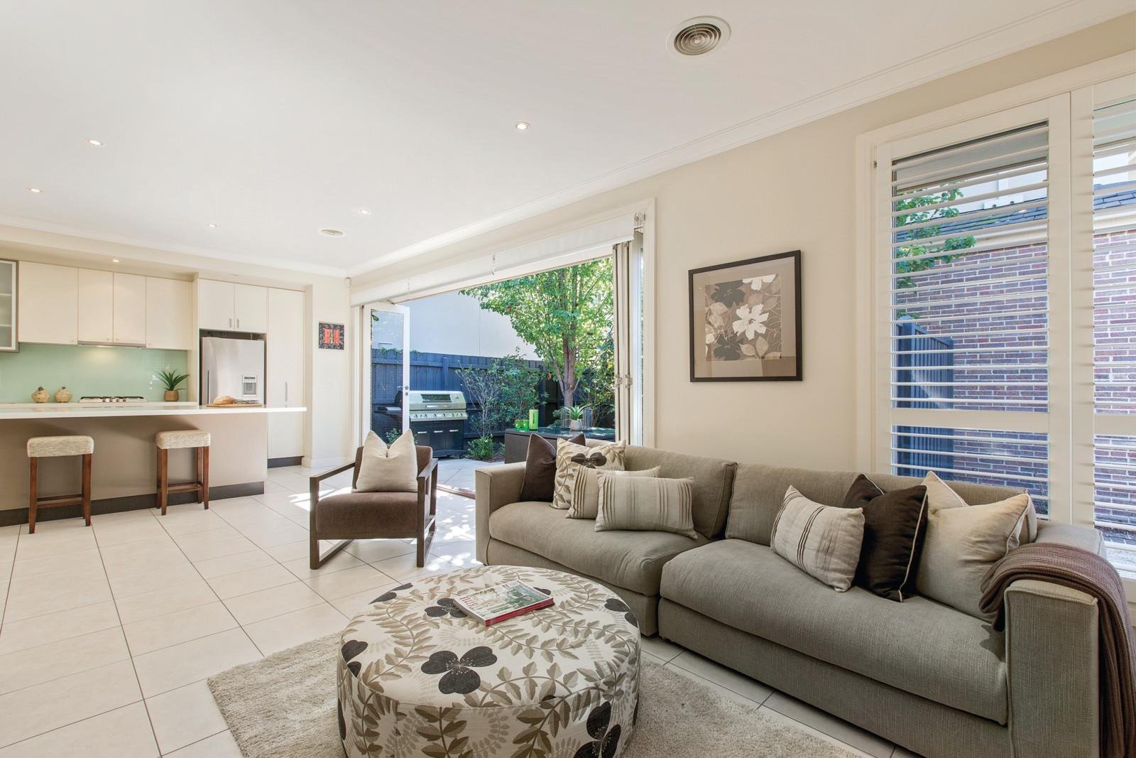 2/8 Clyde Street, Glen Iris - Thumbnail 5