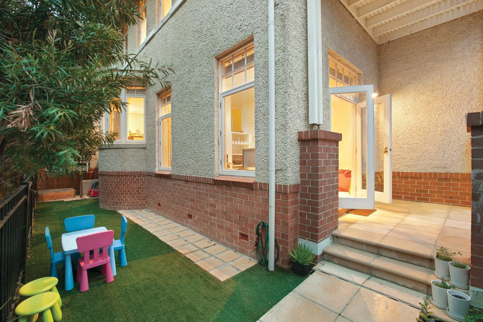 124 Esplanade West, Port Melbourne, VIC