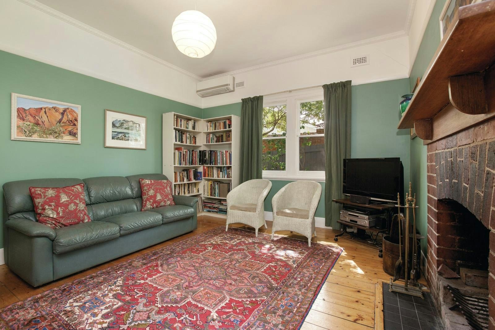 2A Dryden Street, Canterbury, VIC