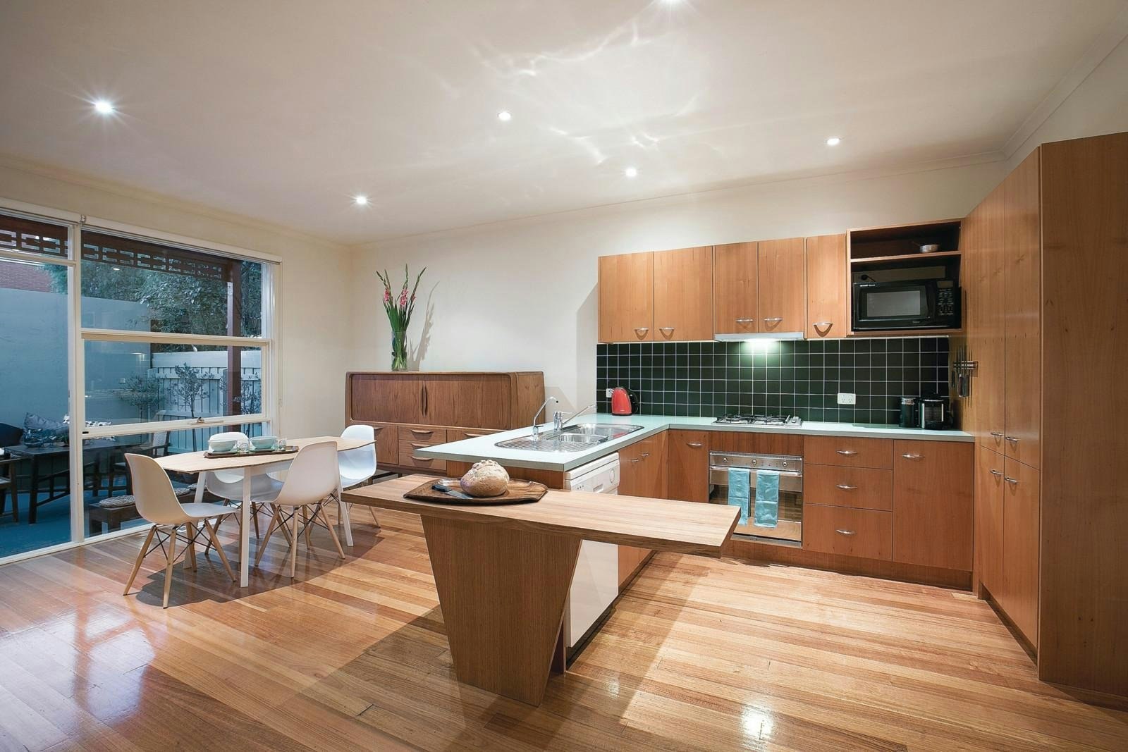 9 Atkinson Close, Prahran, VIC