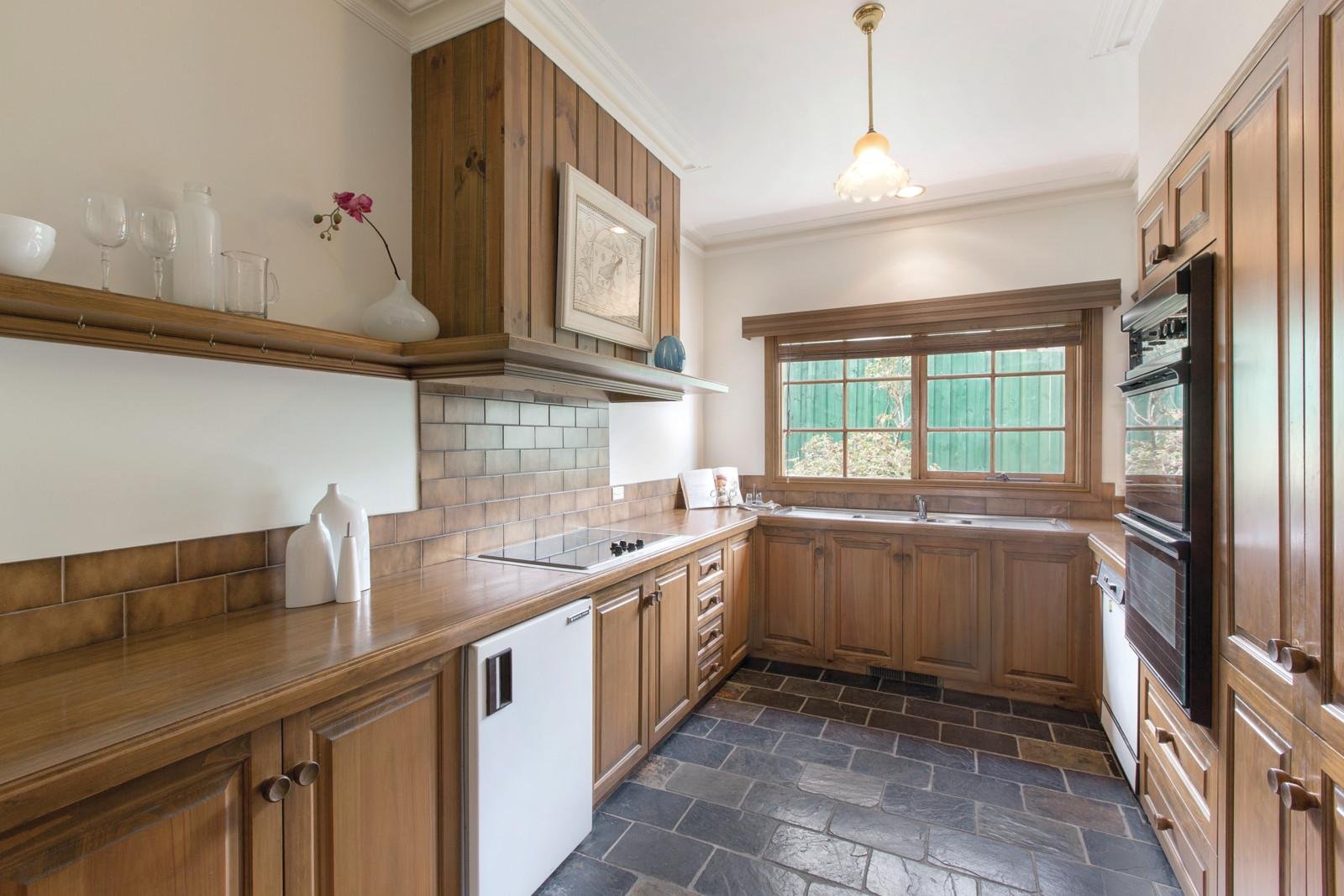101 Guildford Road, Surrey Hills - Thumbnail 5