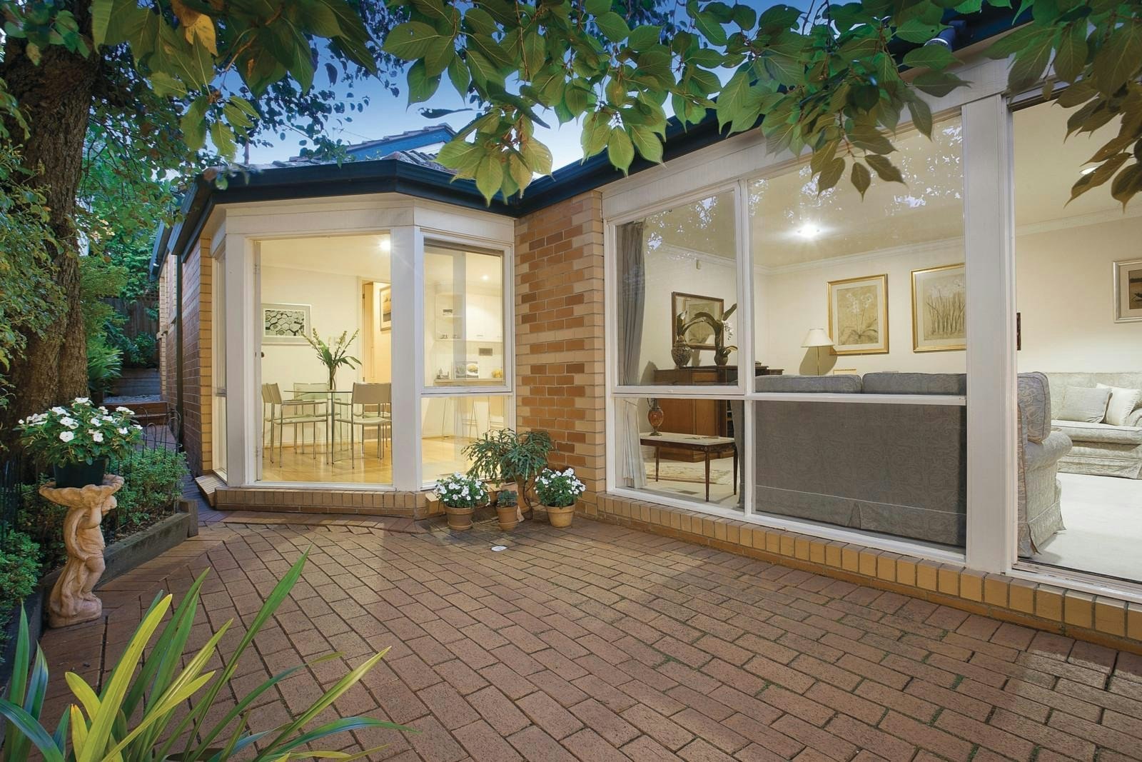 25 Canterbury Place, Hawthorn East, VIC