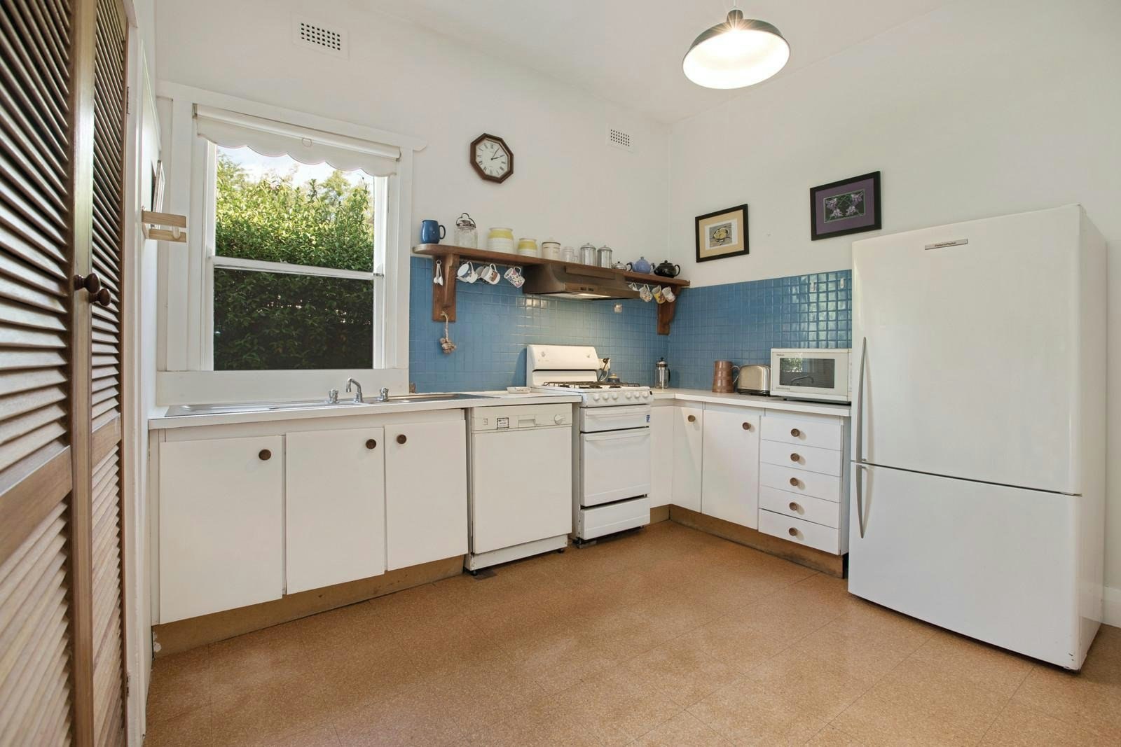 2A Dryden Street, Canterbury, VIC