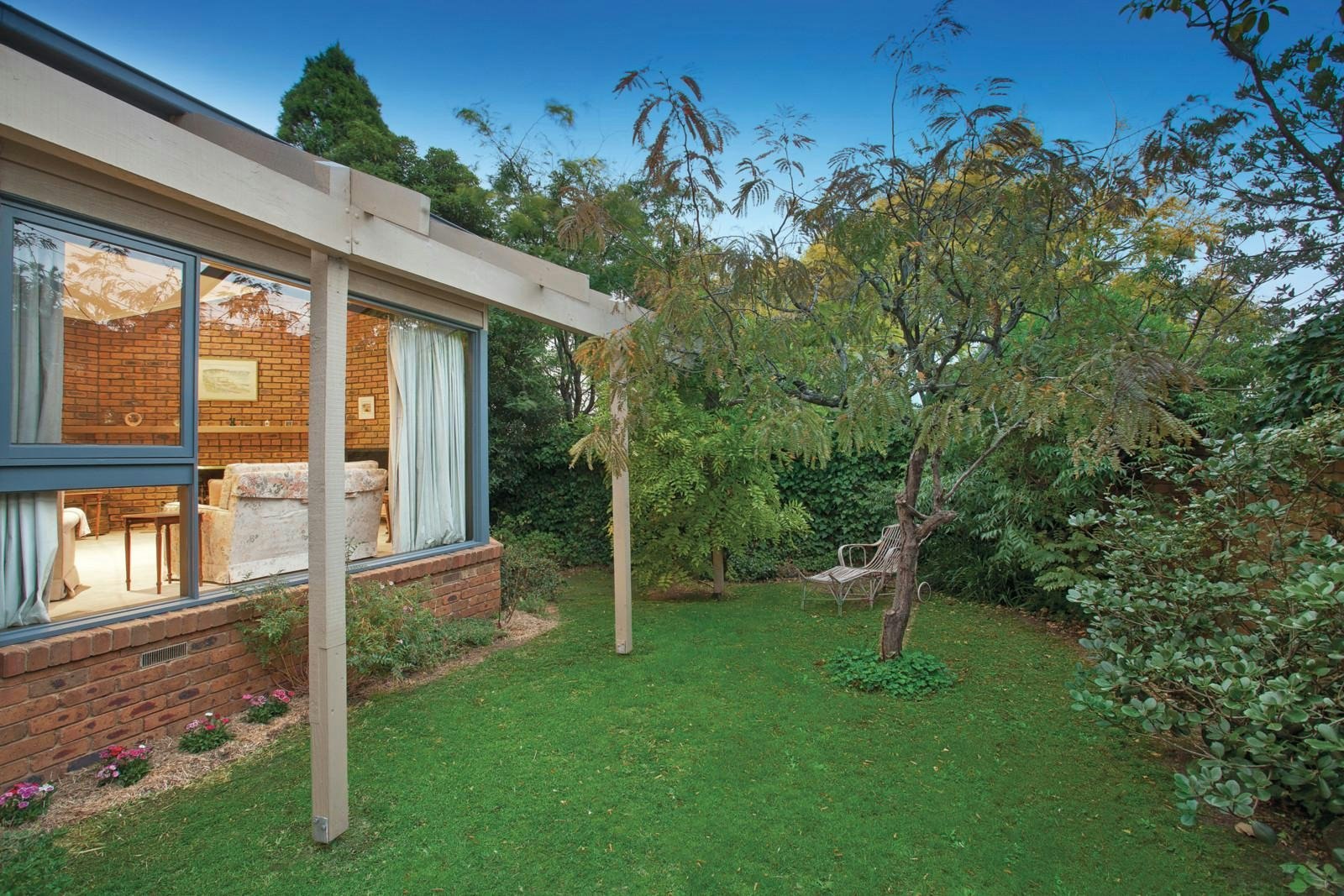 2A Gould Street, Brighton, VIC